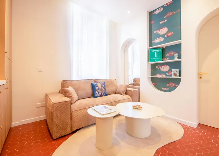 Apartment La Ramatuelle Place Des Lices Saint-Tropez