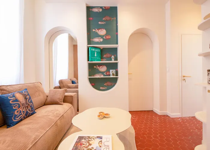 Apartment La Ramatuelle Place Des Lices Saint-Tropez